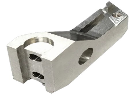 Abgewinkelter Montagehalter